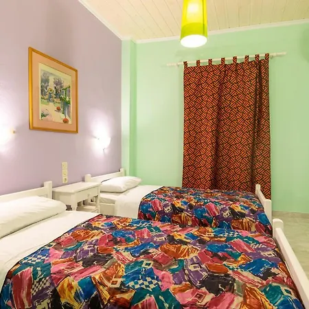 Aparthotel Ni-mar & 3*