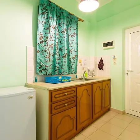 Ni-mar & Aparthotel 3*