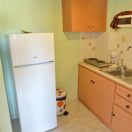 Ni-mar & Lithakia (Zakynthos)