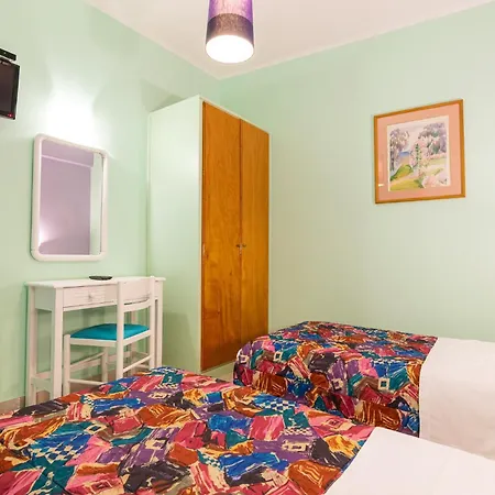 Ni-mar & Aparthotel