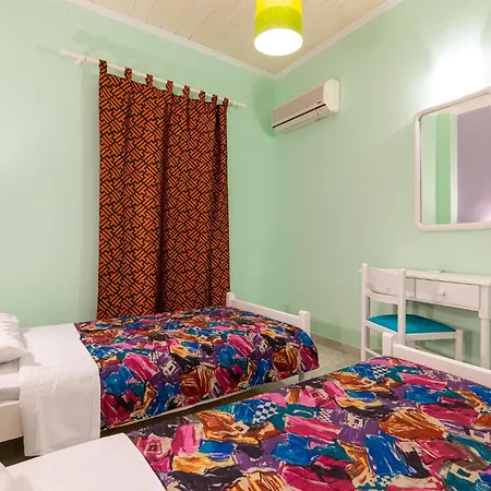 Ni-mar & Aparthotel