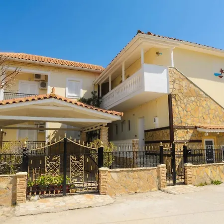 Aparthotel Ni-mar & 3*