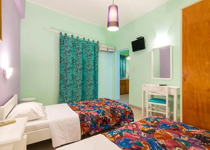 Ni-mar & Aparthotel 3*